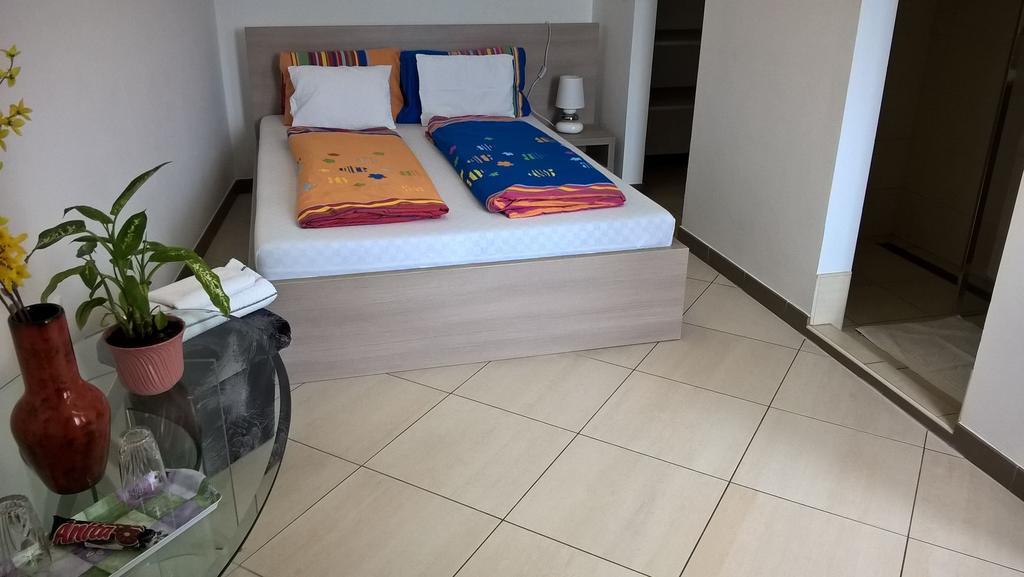 Kazinczy Apartment Кескемет Стая снимка